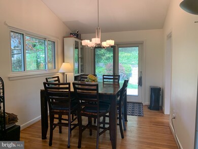 6308 Beachway Dr, Falls Church, VA 22044 - photo 7