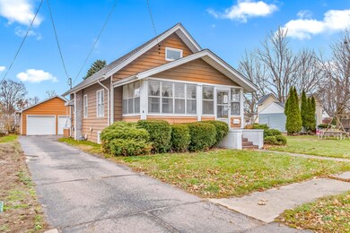 230 Compton St, Bronson, MI 49028 - photo 5