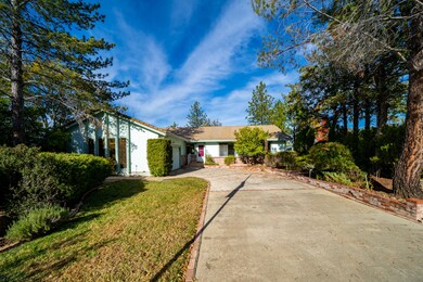 2555 Sandra Ct-3