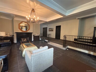 160 S Middle Neck Rd unit 3C, Great Neck, NY 11021 - photo 4