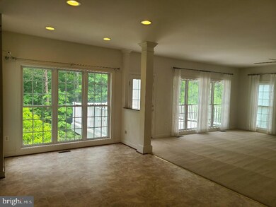 1560 Star Stella Dr, Odenton, MD 21113 - photo 4