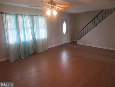 12211 Raritan Ln, Bowie, MD 20715 - photo 4