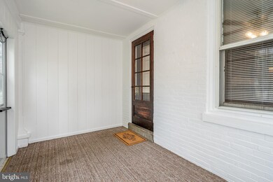 942 Mitchell Ave, Morton, PA 19070 - photo 4