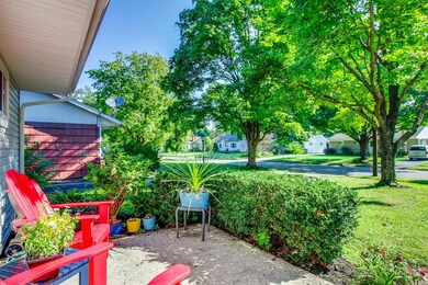 119 Lowell Rd, Columbus, OH 43209 - photo 7