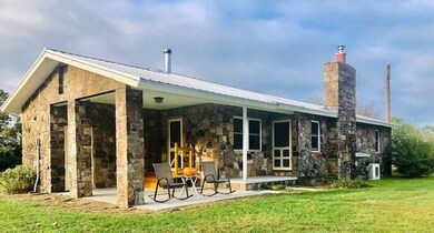 10186 Honey Hollow Rd, Winslow, AR 72959 - photo 2