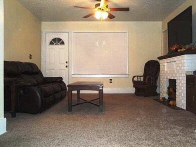 2042 43rd St, Rock Island, IL 61201 - photo 5