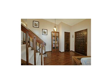 Front Hardwood Entry