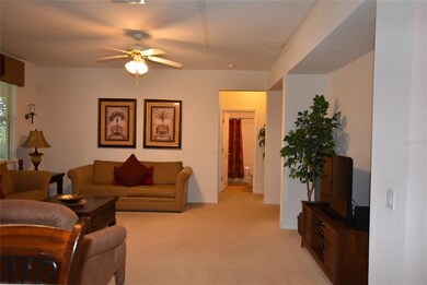 16642 Sunrise Vista Dr, Clermont, FL 34714 - photo 2