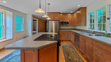 72 Carriage Dr, Middlebury, CT 06762 - photo 7