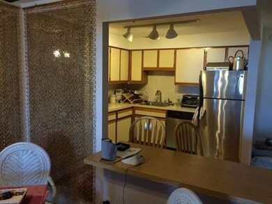 Ocean Gate Tower unit 609, Revere, MA 02151 - photo 3