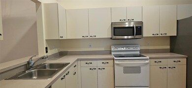 7217 Primrose Ln, Tamarac, FL 33321 - photo 5