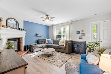 38 Trailside Ct unit 3, Saint Peters, MO 63303 - photo 2