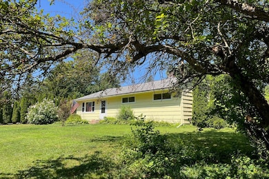 13 Park Ct, Rutland, VT 05701 - photo 2