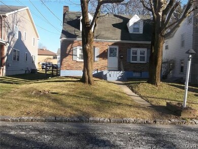 19 Water St, Wind Gap, PA 18091 - photo 2