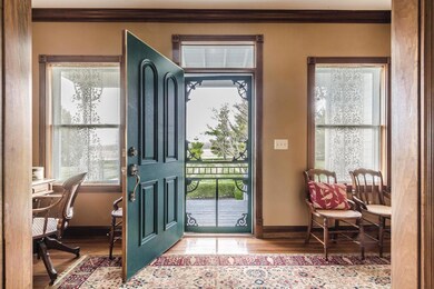 5501 David Rd 10