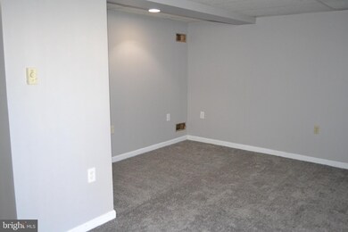 1306 Acorn Ridge Ct, Edgewood, MD 21040 - photo 4