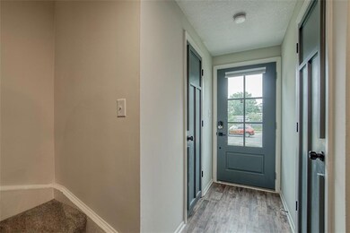 8014 Halsey St, Lenexa, KS 66215 - photo 2