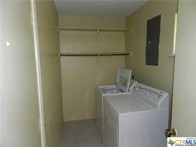 908 Hackberry St, Copperas Cove, TX 76522 - photo 6