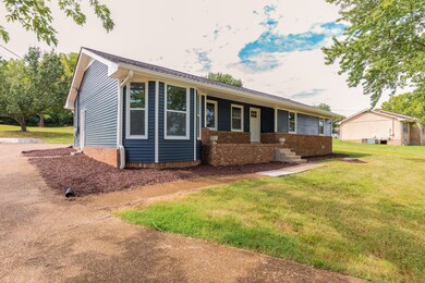 114 Fontenay Dr, Lebanon, TN 37090 - photo 4