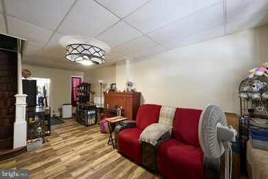 121 S 2nd Ave, Reading, PA 19611 - photo 6