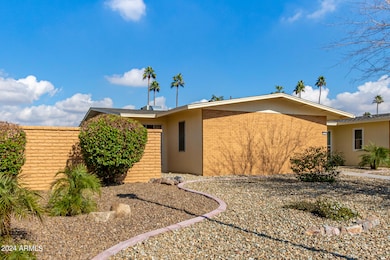 10830 W Santa fe Dr, Sun City, AZ 85351 - photo 4