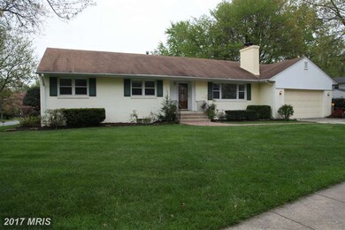 1011 Country Club Dr NE, Vienna, VA 22180 - photo 3