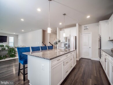 5467 Dundee Ln, White Plains, MD 20695 - photo 6