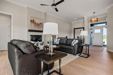 16487 W 166th St, Olathe, KS 66062 - photo 4