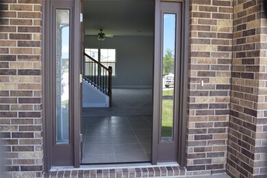 30072 Walton Heath Dr, Cleveland, TX 77327 - photo 4