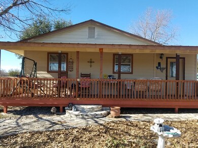 5482 Center Point Rd, Fredericksburg, TX 78624 - photo 3