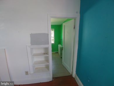 100 S Conkling St, Baltimore, MD 21224 - photo 2