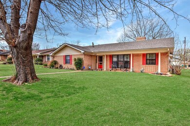 Nice Shaded Front Lawn
