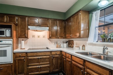 546 Briarcliff Dr, Garland, TX 75043 - photo 7