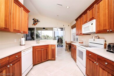 SPACIOUS OPEN KITCHEN