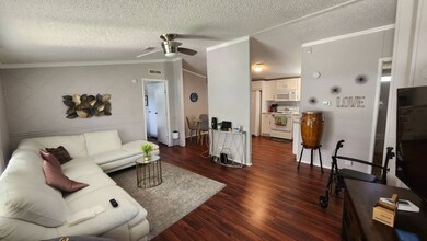 1551 King Arthurs Ct, Lakeland, FL 33810 - photo 5