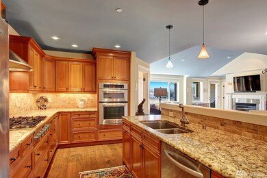 636 Daley St unit 8, Edmonds, WA 98020 - photo 6