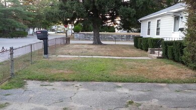 26 Laurel St, Johnston, RI 02919 - photo 5