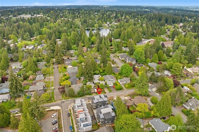 1913 A N 120th St, Seattle, WA 98133 - photo 3