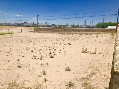 8305 Loma Terrace Rd, El Paso, TX 79907 - photo 5