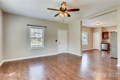 2014 Arlington Ave, Statesville, NC 28677 - photo 2