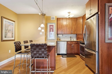 Penn Center House unit 1304-06, Philadelphia, PA 19103 - photo 7