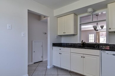 1208 Windsor Dr unit 1208, Framingham, MA 01701 - photo 7