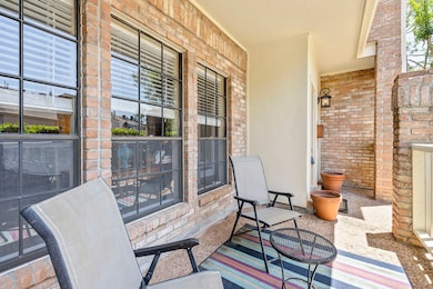 9623 Doliver Dr, Houston, TX 77063 - photo 2