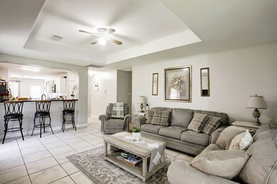 10210 Chickfield Ct, Houston, TX 77075 - photo 4