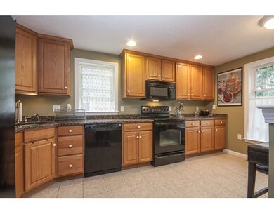 7 Newbury Dr unit 2, Pembroke, MA 02359 - photo 3