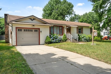 10 Concord Dr, Easthampton, MA 01027 - photo 3