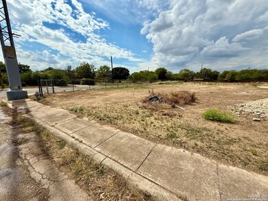 2331 SW 34th St, San Antonio, TX 78237 - photo 4
