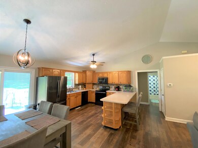 Kitchen 3