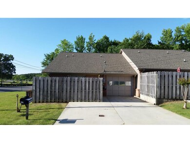 1001 9th St SW, Cullman, AL 35055 - photo 2