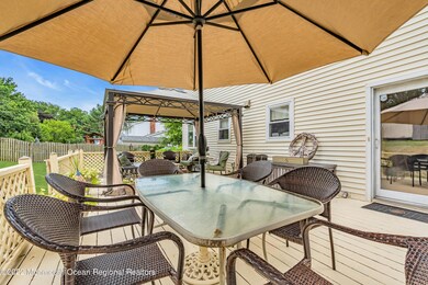 38 Duncan Dr, Morganville, NJ 07751 - photo 7